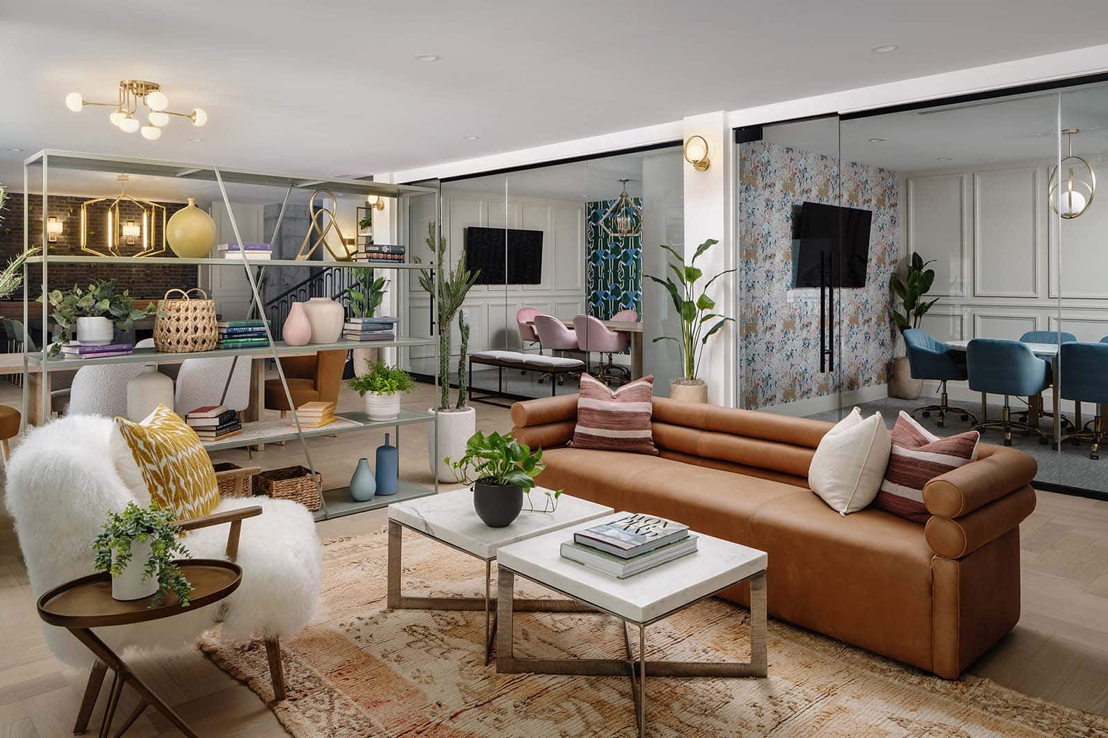 Commercial interior with patterned wallcovering